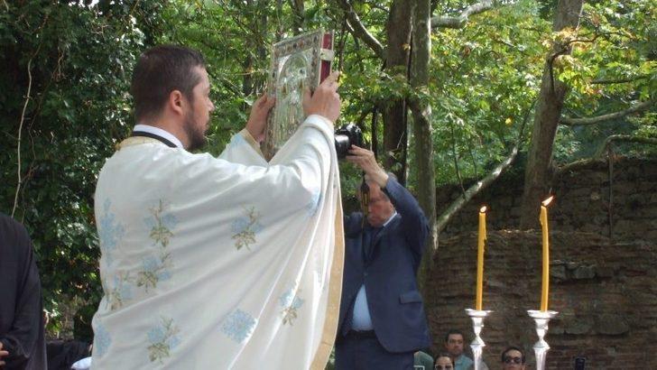 Bartholomeos Kirazlı Manastırı’nda Ayin Yönetti G1