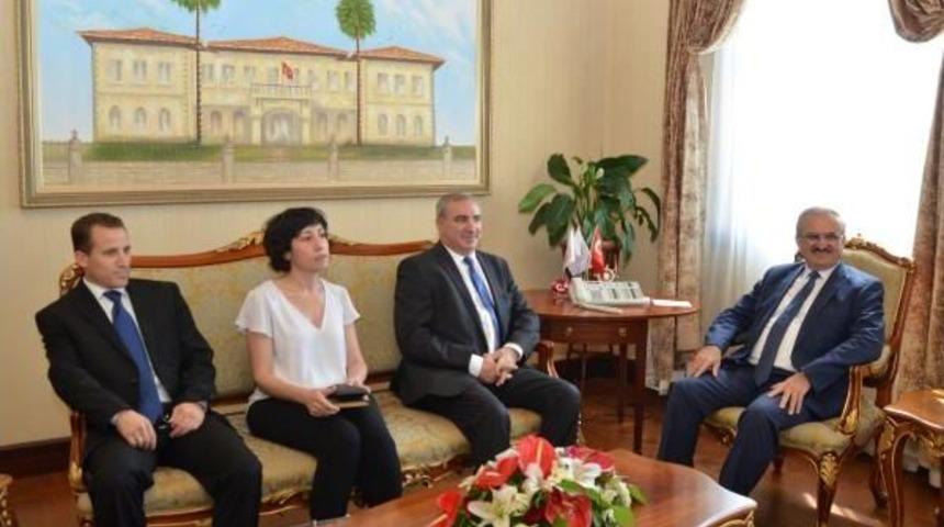 B&uuml;y&uuml;kel&ccedil;i Na'eh: İsrailliler Sıcak Ilgiyle Karşılaştıkları Zaman Elbette Gelecekler