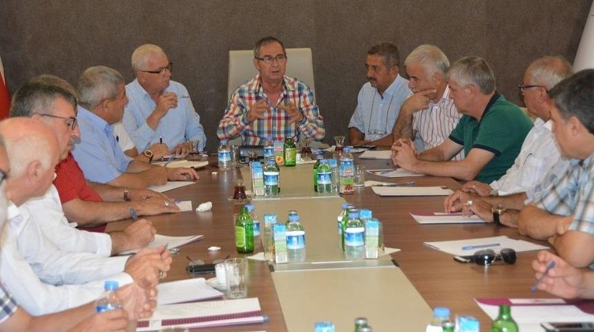 Manisa B&uuml;y&uuml;kşehir Belediyesi Esnafın Sorunlarını Dinledi