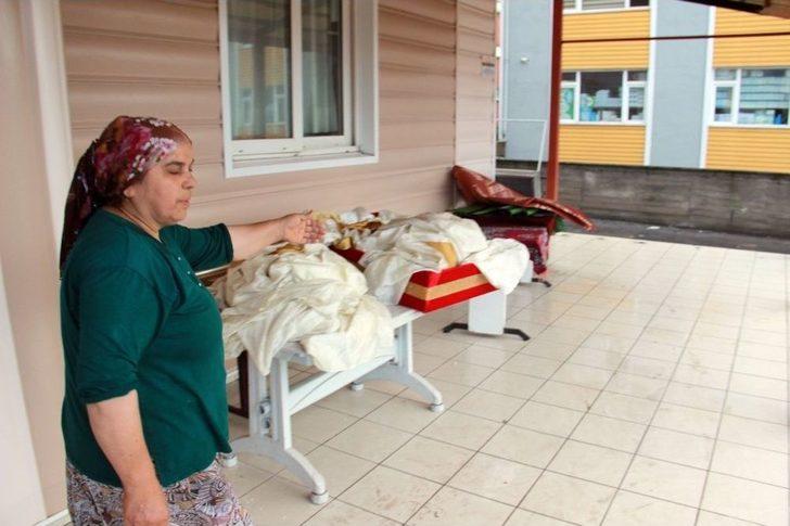 Su Baskınlarında Zarar Gören İş Yerleri Yaralarını Sarıyor G2