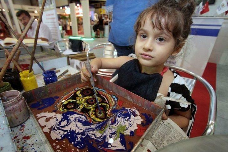 3 Yaşında Ebru İle Tanıştı, 9 Yaşında Sergi Açtı G1