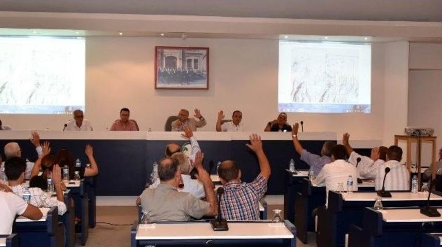 Salihli Belediye Meclisi Jeotermal İ&ccedil;in Olağan&uuml;st&uuml; Toplandı