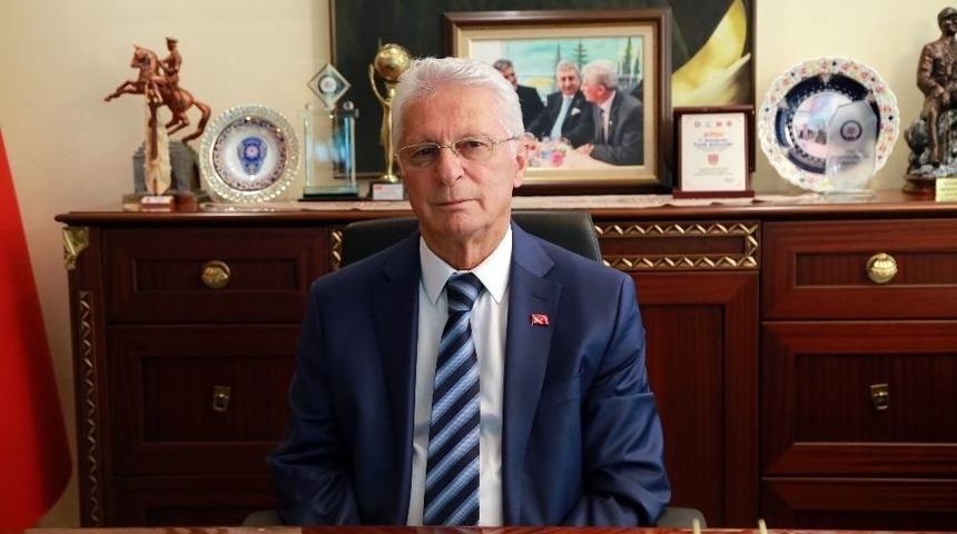 Artık &Ouml;zel Ara&ccedil;lar Da Kış Lastiği Takmak Zorunda