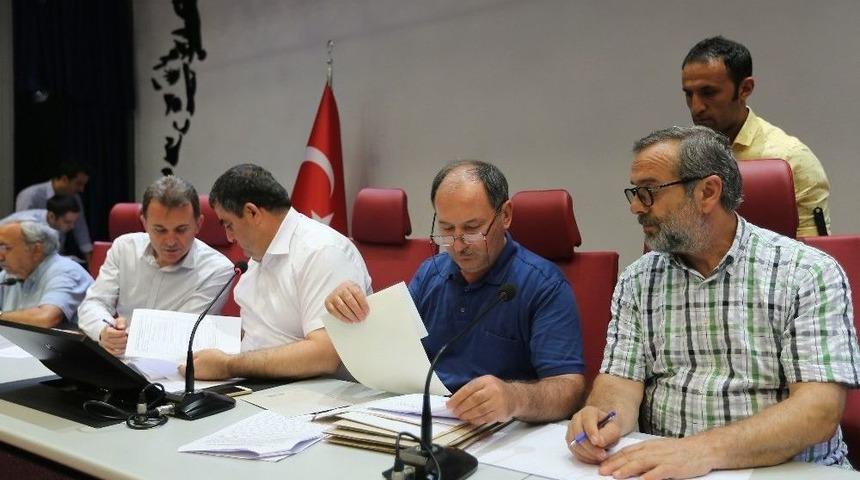 B&uuml;y&uuml;kşehir Arsa İhalesi Yaptı