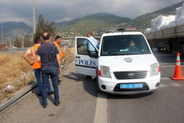 Hatay’da Tır Uçuruma Düştü: 1 Yaralı