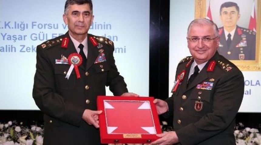 Kara Kuvvetleri'nde Devir Teslim T&ouml;reni&nbsp;