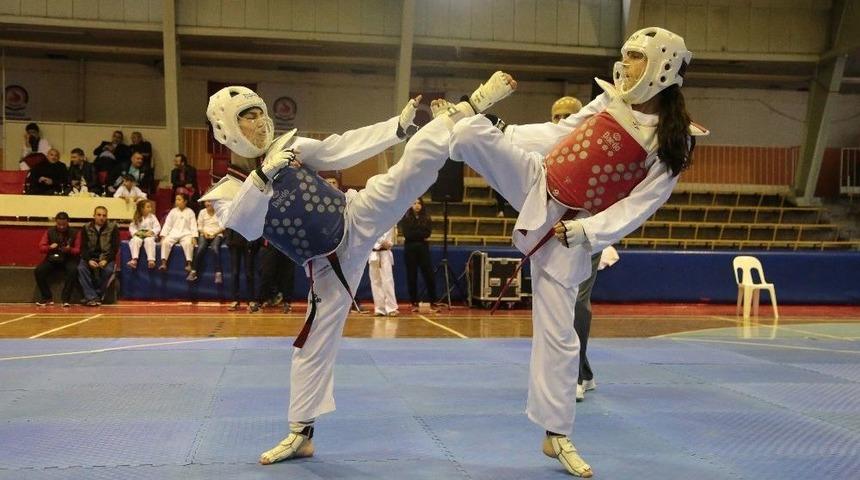 Demokrasi Şehitleri İ&ccedil;in 2. Kez Ringe &Ccedil;ıkacaklar