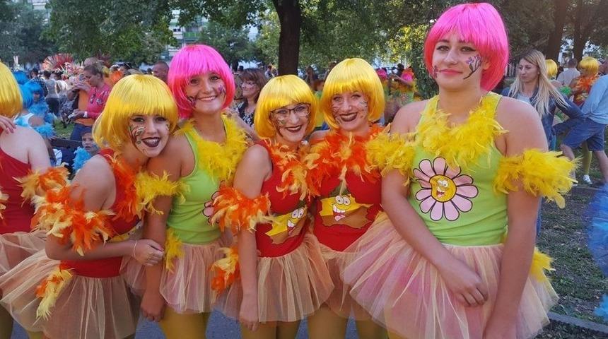 Macaristan&rsquo;daki &Ccedil;i&ccedil;ek Karnavalında Edirne Ezgileri