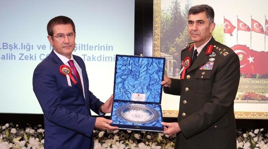 Kara Kuvvetlerinde Devir Teslim T&ouml;reni