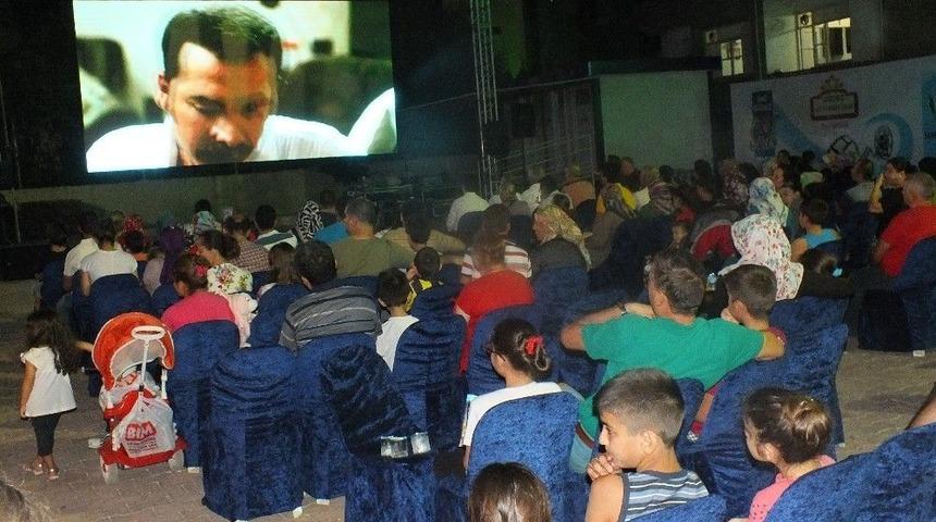 Serik&rsquo;te &ldquo;yazlık A&ccedil;ık Hava Sinema G&uuml;nleri&rdquo; Nostaljisi