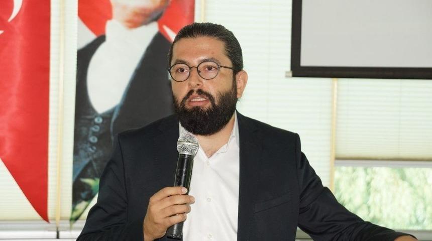 Gazeteci Erman &Ccedil;etin, Agc Başkanlığına Aday Olduğunu A&ccedil;ıkladı