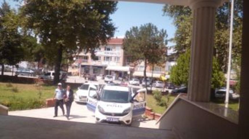 Vatandaşı Dolandıran Sahte M&uuml;fettişler Tutuklandı