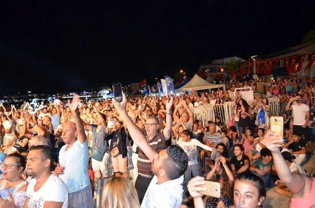 Aydın Büyükşehir’den Didimlilere Festival Jesti