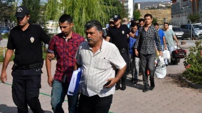 Sivas'ta Itirafçı Fetö'cü Askerler Örgütü Anlattı (2)