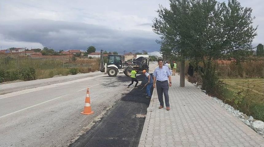 Pazaryeri İl&ccedil;esi Yenilenmeye Ve Değiştirilmeye Devam Ediyor