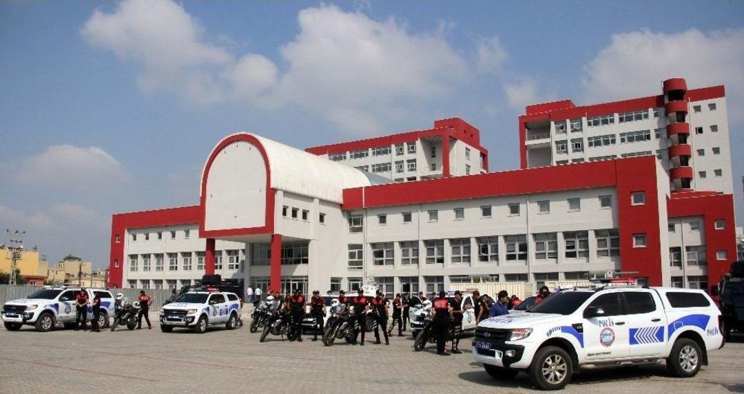 Ak: "buzdolabı Tamircisi &Uuml;zerinde Emniyet Binası Kalmayacak"