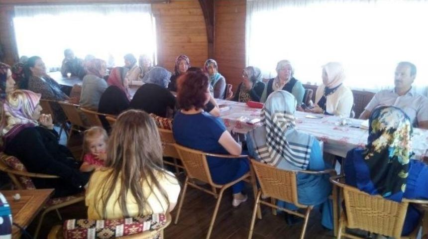 İl Milli Eğitim M&uuml;d&uuml;r&uuml; Durmuş, Velilerle Bir Araya Geldi