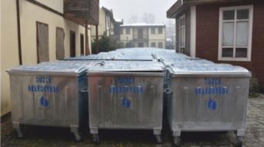 900 Adet &Ccedil;&ouml;p Konteyneri Yerleştirildi