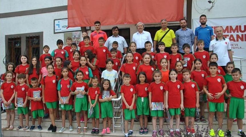 Yaz Spor Okulları &Ouml;ğrencilerinden Teşekk&uuml;r Ziyareti