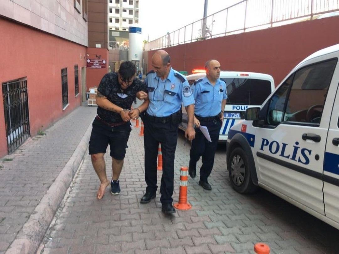 Polise Ateş Eden 3 Kişi Kovalamaca Sonrasında Yakalandı