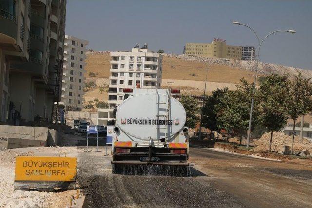 Büyükşehir Fuar Merkezi Caddesini Genişletiliyor