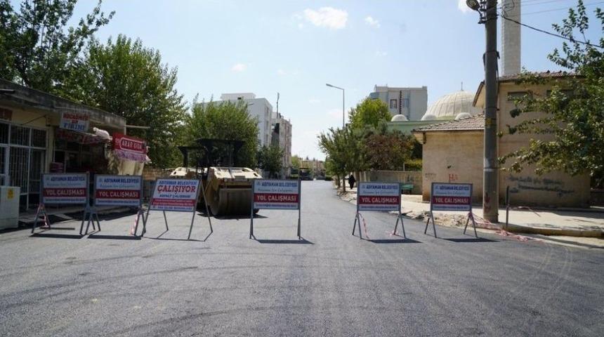 Kahta&rsquo;da Bayram &Ouml;ncesi Asfalt &Ccedil;alışması