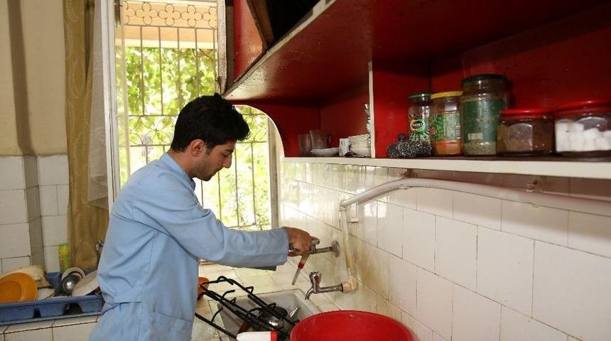 Yades Dua Almaya Devam Ediyor