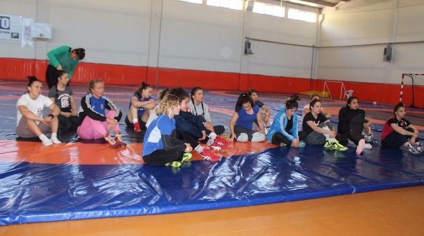 Yayla Havası Yasemin Adar&rsquo;a Yaradı