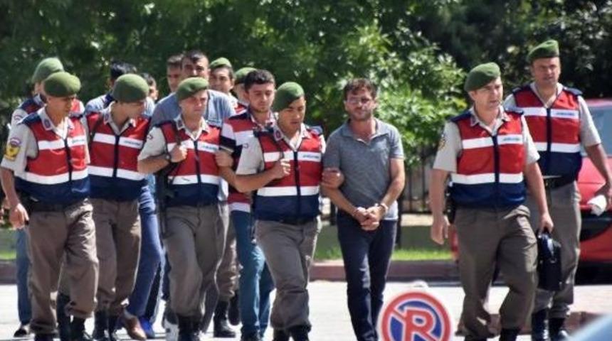 Cezaevinden Izinli &Ccedil;ıkıp B&uuml;y&uuml;kbaş Hayvan &Ccedil;aldılar