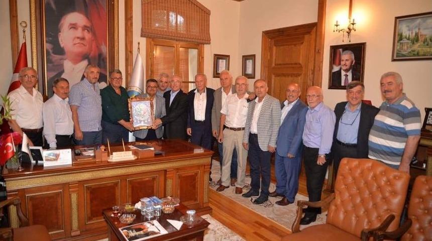 Başkan Yağcı, Belediye Başkanlarıyla Bir Araya Geldi