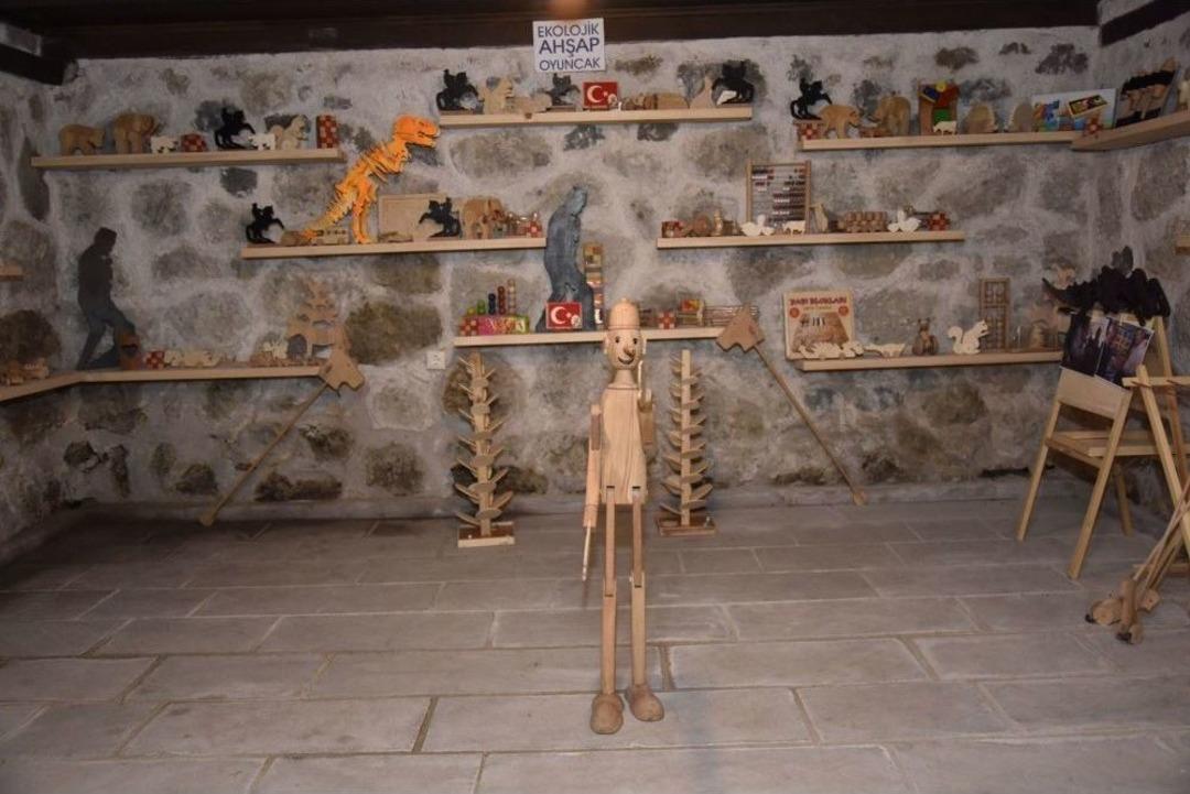 T&uuml;rkiye&rsquo;nin İlk &ldquo;ekolojik Ahşap Oyuncak &Ccedil;ocuk M&uuml;zesi&rdquo; Tekkek&ouml;y&rsquo;de