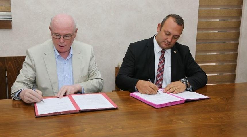 Verem Savaş Derneği İle Halk Market Arasında Protokol İmzalandı