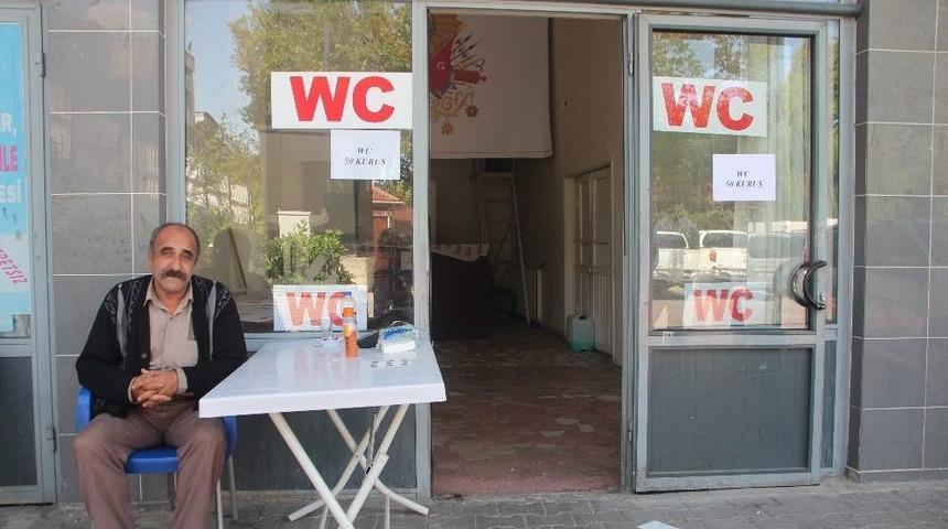 Bilecik Belediyesi K&uuml;lt&uuml;r Sitesi İ&ccedil;erisindeki Tuvaletleri Halkın Hizmetine A&ccedil;tı