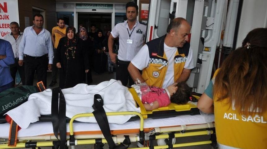 Merdiven Boşluğuna D&uuml;şen &Ccedil;ocuk Ağır Yaralandı