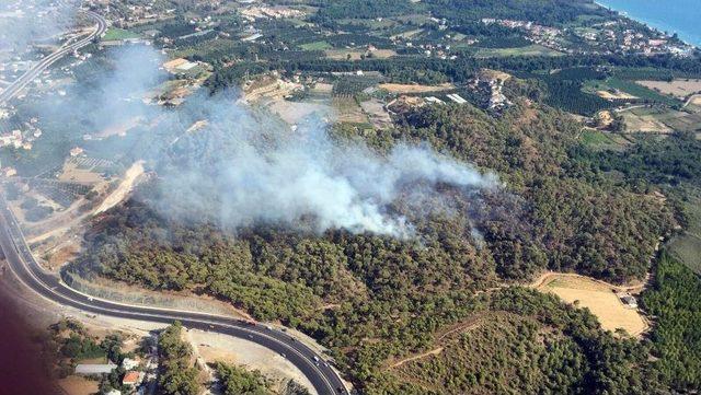 Fethiye’deki Orman Yangınına Müdahale Sürüyor