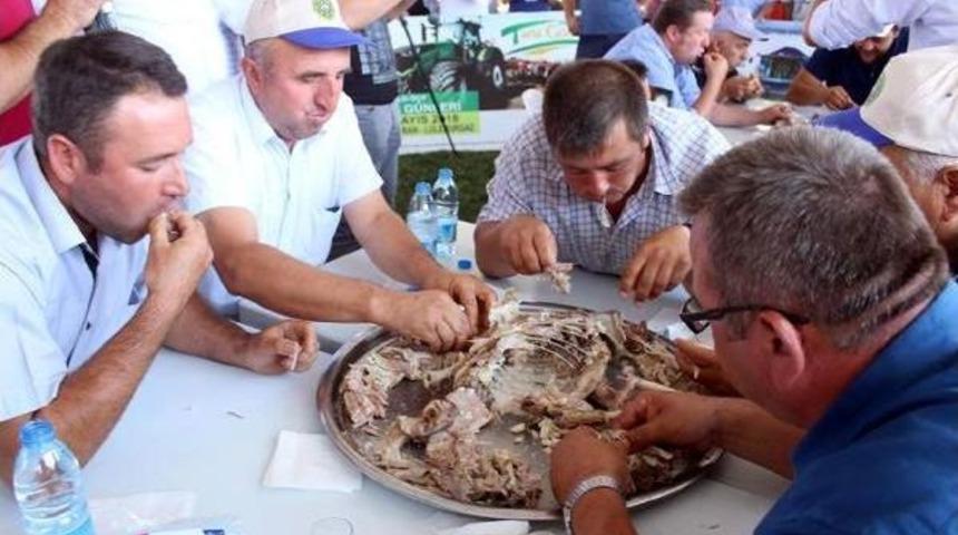 Tekirdağ'da 'oğlak Yeme' Yarışması