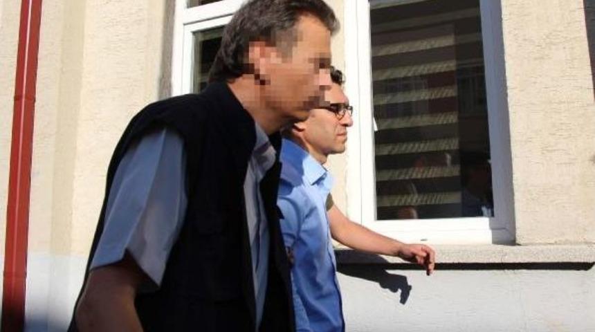 S&ouml;ğ&uuml;t Kaymakamı S&ouml;nmezay Fet&ouml;'den G&ouml;zaltında (2)