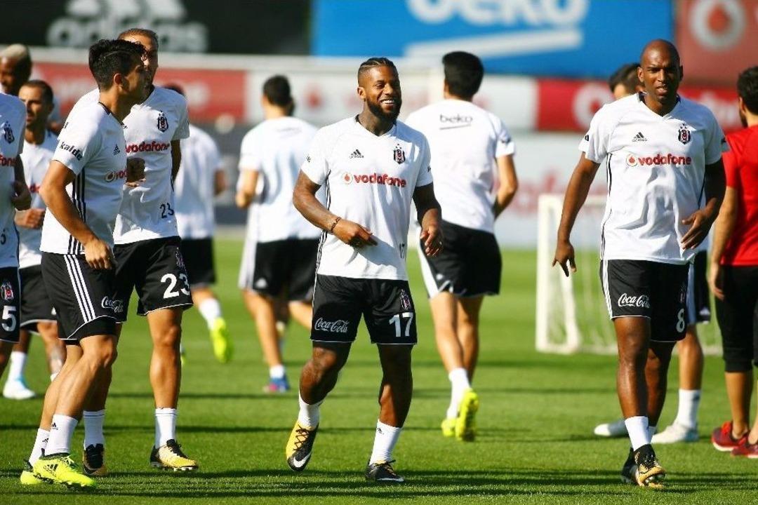 Beşiktaş&rsquo;ta Bursaspor Ma&ccedil;ı Hazırlıkları S&uuml;r&uuml;yor