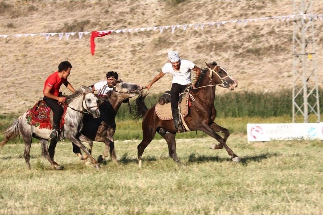 26. Ahlat Avrasya K&uuml;lt&uuml;r Buluşması Şenlikleri