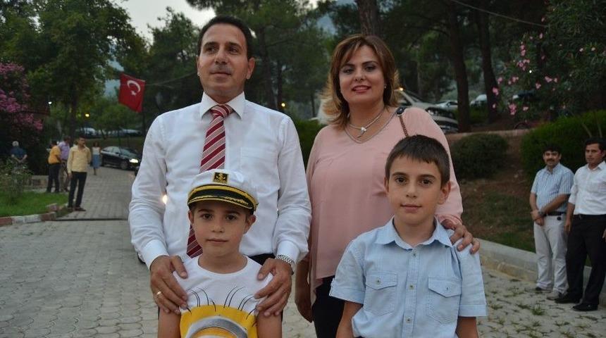 Kozan Kaymakamı Avni Oral&rsquo;a Veda Yemeği