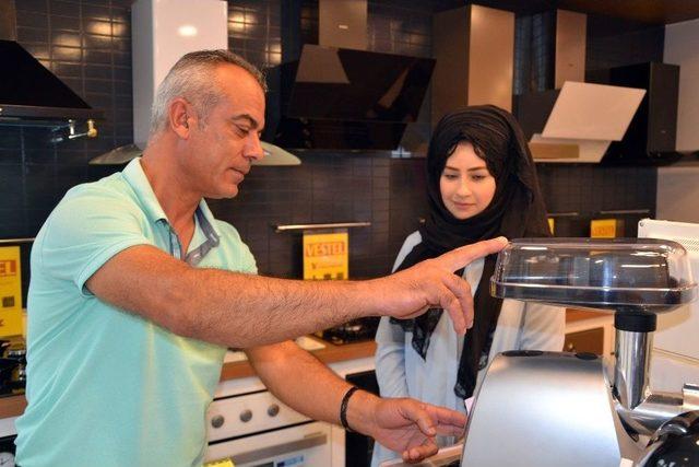 (özel Haber) Vatandaşlar Kendi Kıymasını Kendi Çekecek