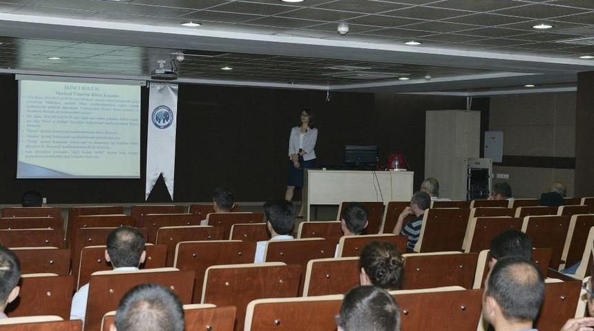 Km&uuml; Personeline Hizmet İ&ccedil;i Eğitim