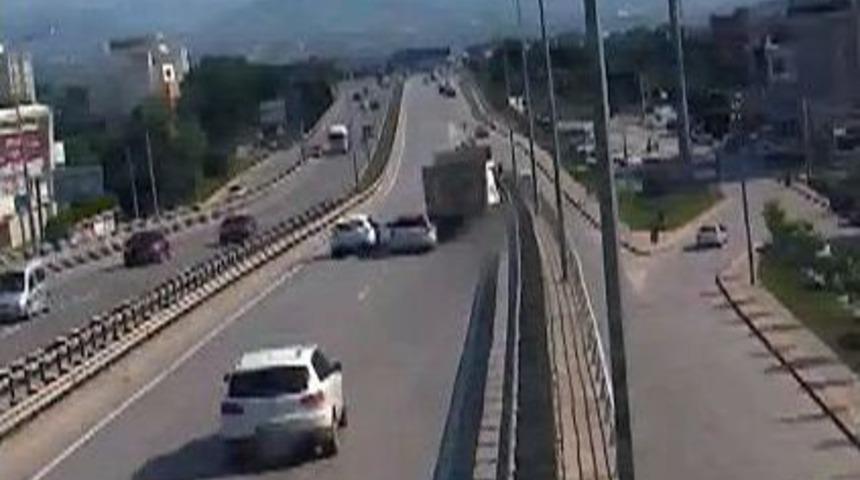 (&ouml;zel Haber) Kocaeli&rsquo;de Bir Kişinin &Ouml;ld&uuml;ğ&uuml; Kaza Mobese&rsquo;de