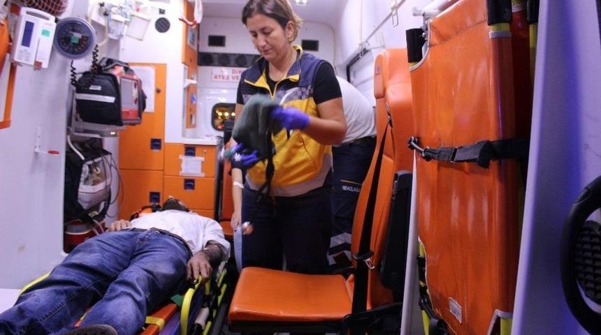 İzmit&rsquo;te Zincirleme Kaza: 3 Yaralı