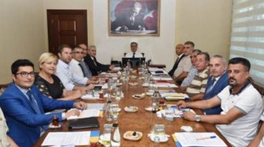 Mersin İl Spor G&uuml;venliği Kurulu, Vali Su Başkanlığında Toplandı