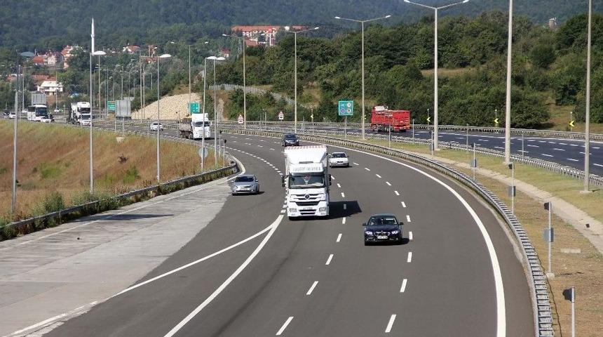 Tem Otoyolu İstanbul İstikameti Açıldı