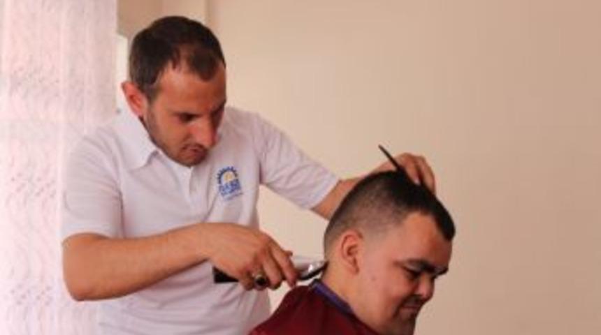 Gebze Belediyesi Evlere Berber Hizmeti Veriyor