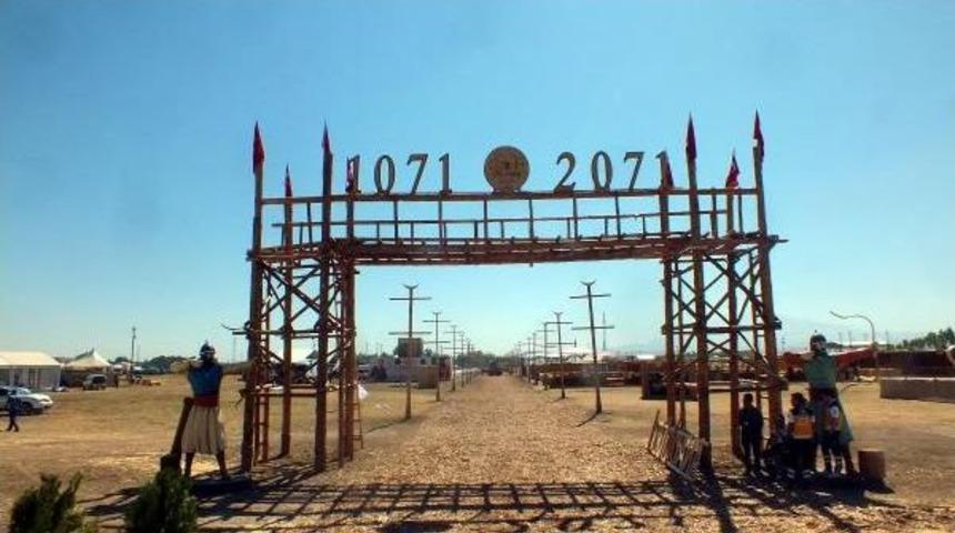 Malazgirt, Cumhurbaşkanı Erdoğan'ı Bekliyor