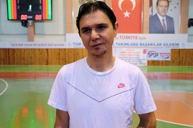 Görme Engelliler Goalball İle Hayata Tutunuyor