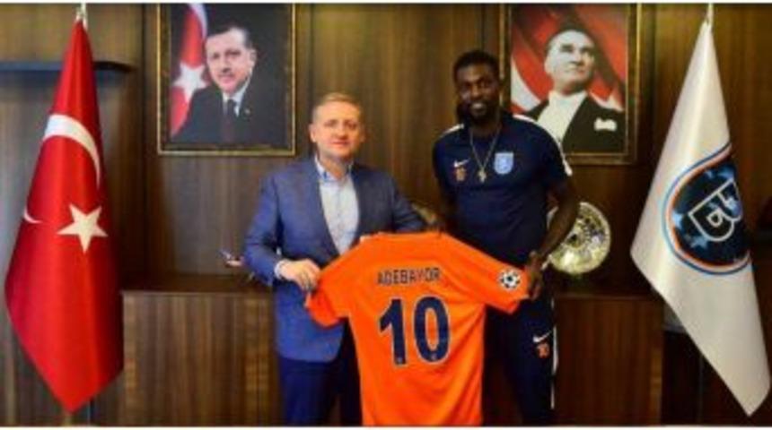 Adebayor İle 2 Yıl Daha